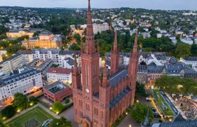 Wiesbaden city highlights walking tour with a local guide