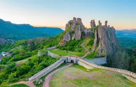 Day trip to Belogradchik Rocks and Venetsa Cave from Sofia