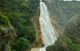 El Chiflon Waterfalls and Montebello Lakes National Park guided tour from Tuxtla Gutiérrez