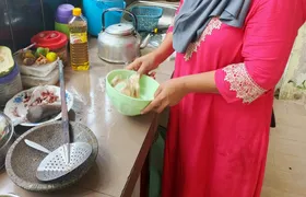 Food and culture tour with a local family in Praya
