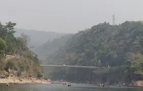 Private Tour: Sylhet Full-Day Tour of Jaflong and Lalakhal