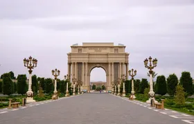 Romantic Walking Tour in Ganja for Couples