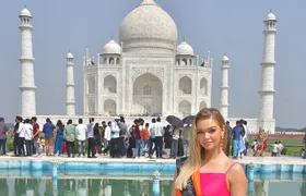 Private Taj Mahal Tour by Gatimaan Express Train