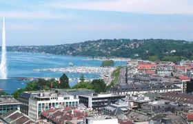 Guided Geneva city tour by bus