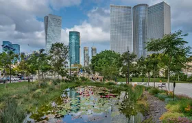 Saturday guided walking tour of Florentin