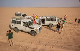 Full Day-Desert Safari To Sahara Park by jeep