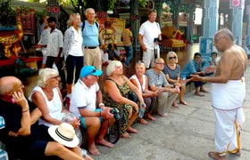 Chennai tour in car with guide-winner of traveller's choice award