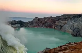 Ijen Crater Tour