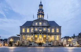 Maastricht self-guided audio tour app with 4.6km historic walk