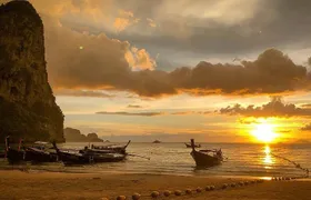 Krabi Hong Islands Snorkeling and Sunset Tour by Longtail Boat