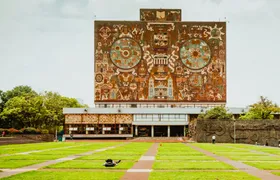 Shared Tour to Xochimilco, Coyoacán and UNAM Murals