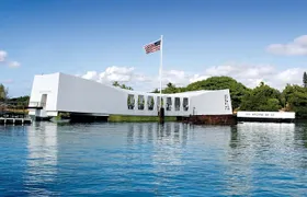Deluxe Pearl Harbor, USS Arizona Memorial & Honolulu City Tour