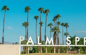 Palm Springs City and Desert App-Guided Driving Tour
