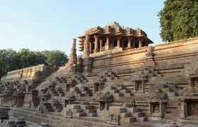 Historic & Regal Sights of Gujarat: Extension Tour from Ahmedabad