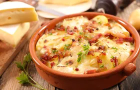 Annecy Food Tour – A Full French Meal Experience by Do Eat Better