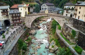 Aosta walking tour with Tasting