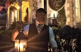 Savannah History and Haunts Candlelit Ghost Walking Tour