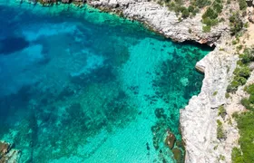Speed Boat Tour to Secret Beaches
