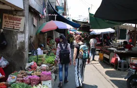 Look at Jakarta Local Experience Tour With Boating