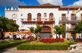 Guided walking tour of Marbella
