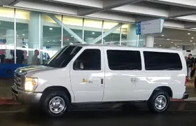 Private Transfer from Shimonoseki Cruise Port to Fukuoka Hotels