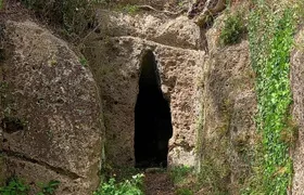 Poggio Buco: the disappeared necropolises