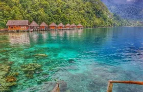 4 Days Ora Beach- Seram Island Hopping Tour From Ambon