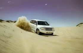 Inland Sea Desert Safari Adventure in Qatar with 4X4