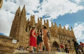 Palma tours with cathedral and Valldemossa options