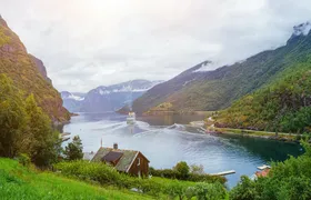 Self-guided round trip from Bergen to Sognefjord with the Flam railway
