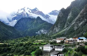 4 Days Yubeng Trekking Tour