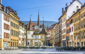 Explore Neuchâtel in 60 minutes with a Local