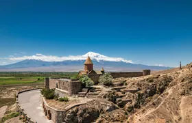 Day trip to Khor Virap, Noravank, Birds’ Cave with wine tasting