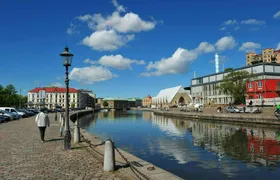 Guided tour of Gothenburg's most photogenic spots with a local