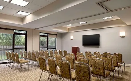 La Quinta Inn & Suites by Wyndham Newark - Elkton