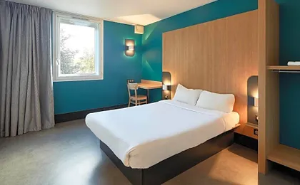 B&B HOTEL Orly Chevilly-Larue - Nationale 7