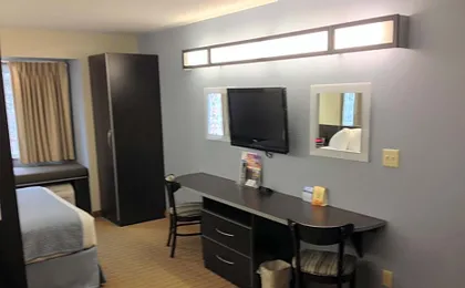 Microtel Inn & Suites By Wyndham Bath