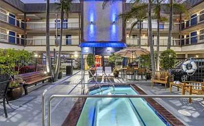 Best Western Airport Plaza Inn - Los Angeles LAX Hotel