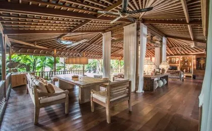 Marika Sawah Villa