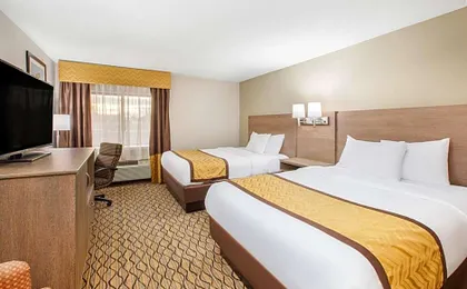 Baymont by Wyndham Grand Rapids Airport