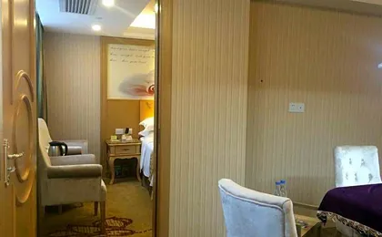 Vienna Hotel Meizhou Xingning City Plaza Branch