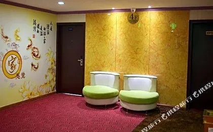 Xin Jiu Xiang Lou restaurant (Jiangyin Huangshan Lake Park)