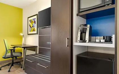 Holiday Inn Express Jamaica - JFK AirTrain - NYC By IHG