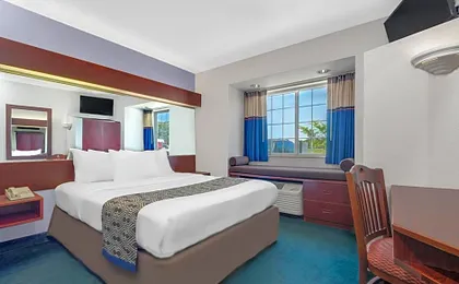 Microtel Inn & Suites by Wyndham London