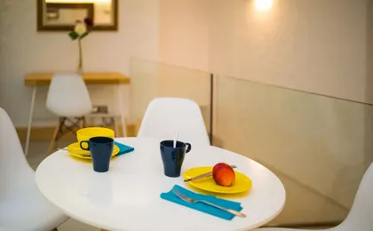 Y Hostel - Albergue Juvenil
