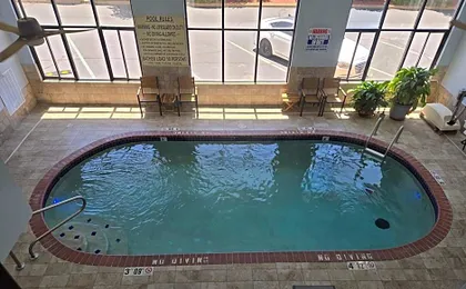 Holiday Inn Express Hotel And Suites Fenton-I-44 By IHG