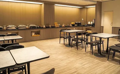 Hanting Hotel Zhalantun Qinghe Home Plaza
