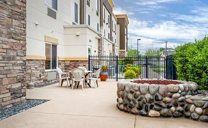 Comfort Suites Redding - Shasta Lake