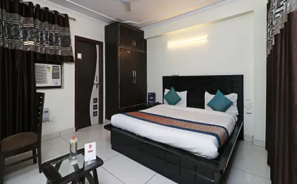 OYO 5258 MR Residency