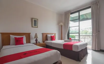 Reddoorz Plus Near Upi Setiabudi